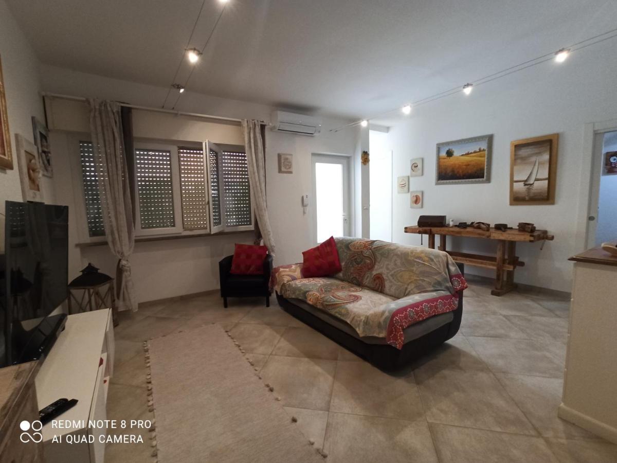 Il Don Minzoni 98 "Casa Vacanze" Lido di Camaiore Exterior foto