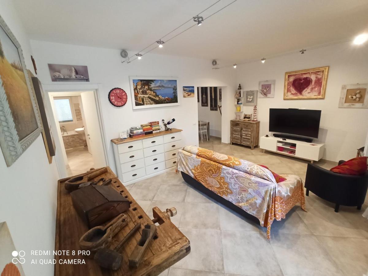 Il Don Minzoni 98 "Casa Vacanze" Lido di Camaiore Exterior foto
