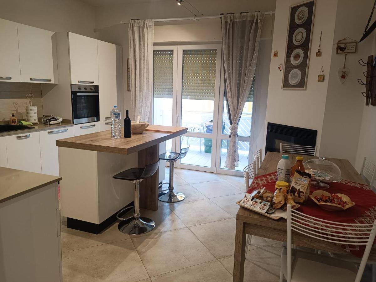 Il Don Minzoni 98 "Casa Vacanze" Lido di Camaiore Exterior foto