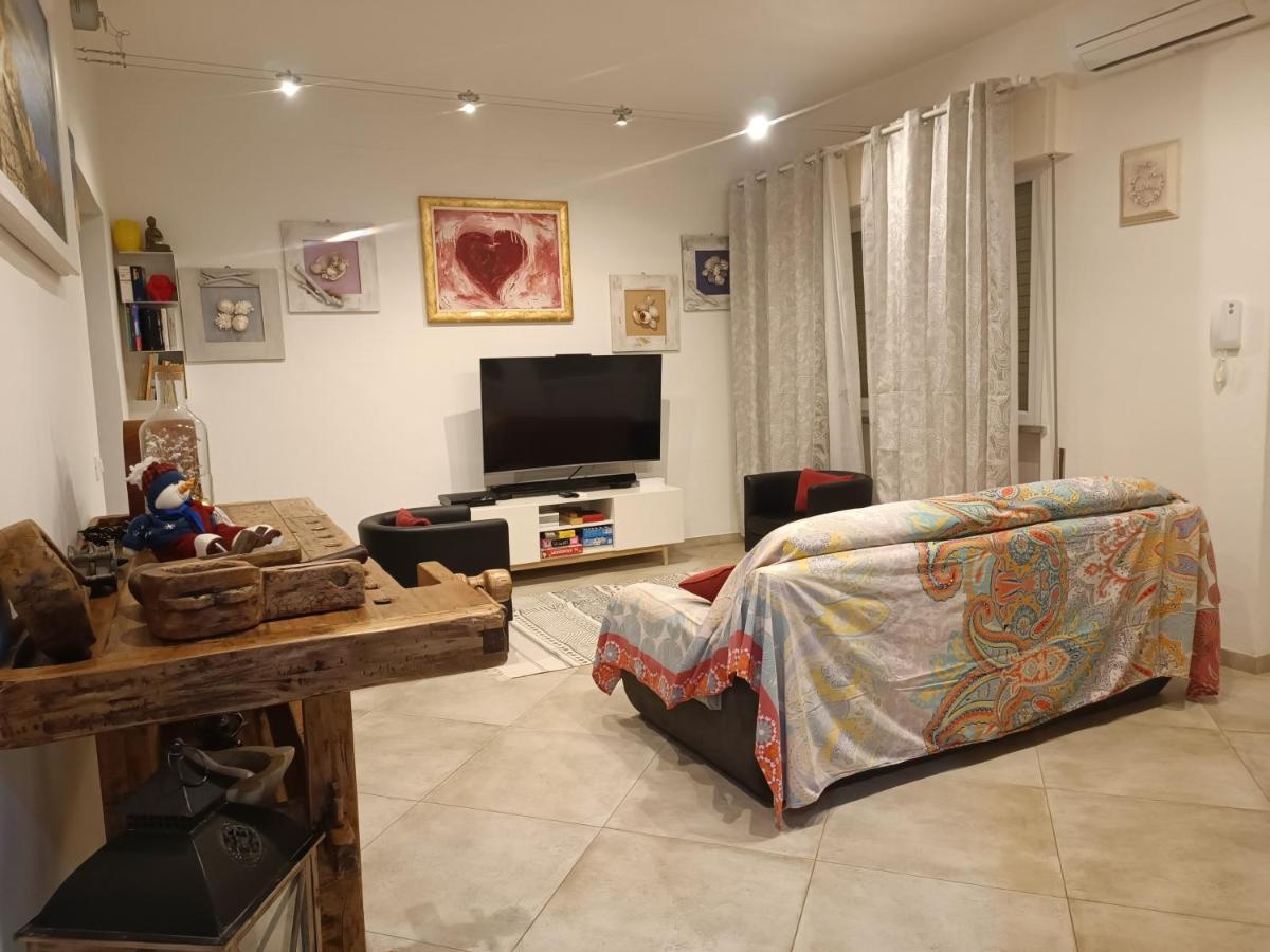 Il Don Minzoni 98 "Casa Vacanze" Lido di Camaiore Exterior foto